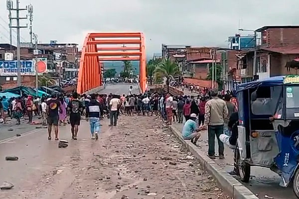 Junín: civiles balean a vándalos que bloqueaban puente