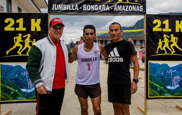 Una vez más se llevó con éxito la media maratón Celso López Vargas en Jumbilla