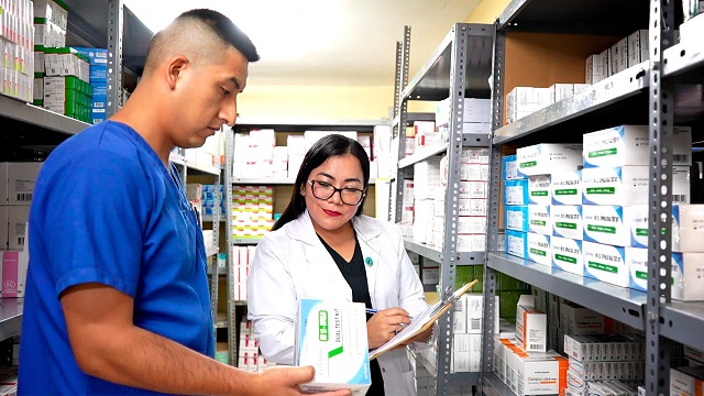 Minsa: Cenares garantiza el abastecimiento de pruebas rápidas para VIH, Hepatitis y otras ITS en todo el país