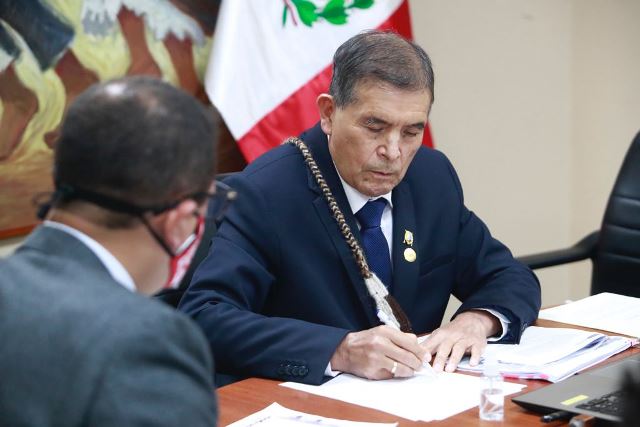 Ministro Ciro Gálvez presentó su plan de trabajo en la Comisión de Cultura y Patrimonio Cultural del Congreso de la República