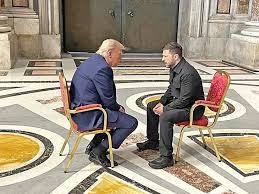  CONVERSACIÓN EN EL VATICAN0
