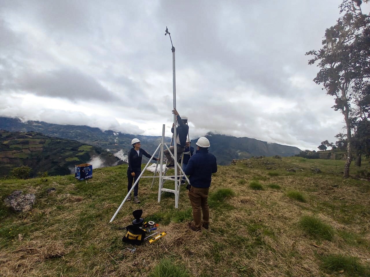Ministerio de Cultura: Instalan moderna estaciÃ³n meteorolÃ³gica en KuÃ©lap