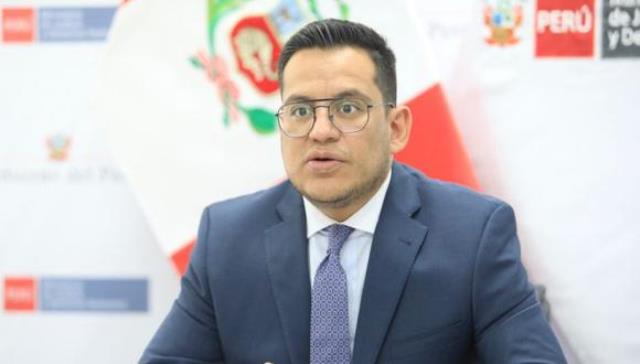 Viceministro de Justicia renuncia y expone autoritarismo de AnÃ­bal Torres