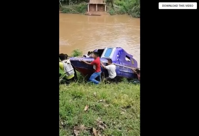 CONDORCANQUI: En Huampami capital del distrito del Cenepa maestros como medida de lucha detienen una embarcaciÃ³n fluvial (chalupa)