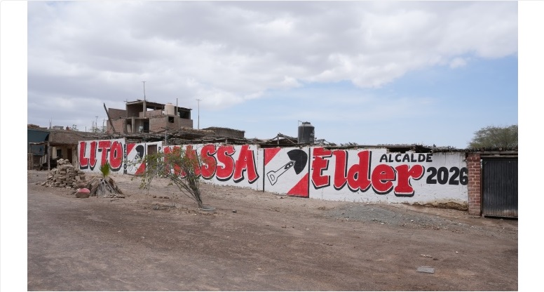 ICA: Calles lucen inundadas de millonaria campaña electoral