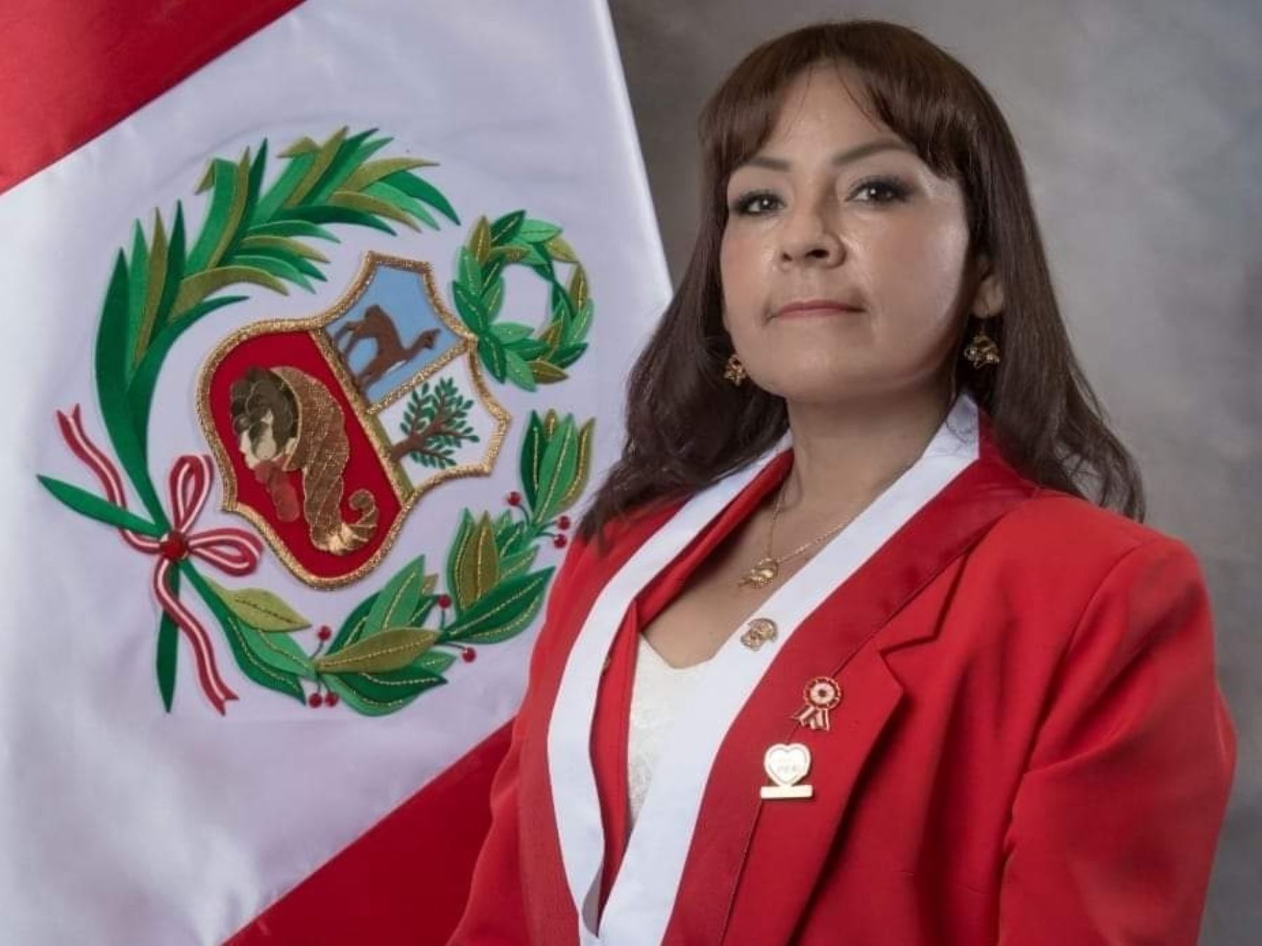 Congresista Kira Alcarraz renuncia a la bancada Integridad y Desarrollo