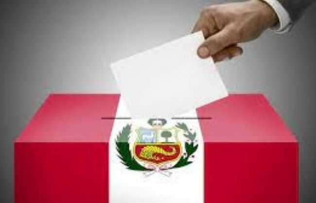 Cuál es el futuro de la democracia en el Perú???