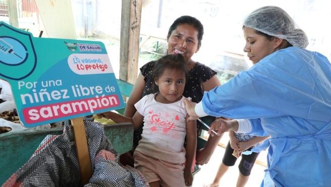 Un niño con sarampión puede contagiar hasta a 18 menores más