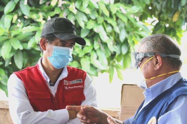 Ministros de Transportes y Comunicaciones y de Cultura entregó implementos de salud y pruebas rápidas en la provincia de Condorcanqui, en Amazonas