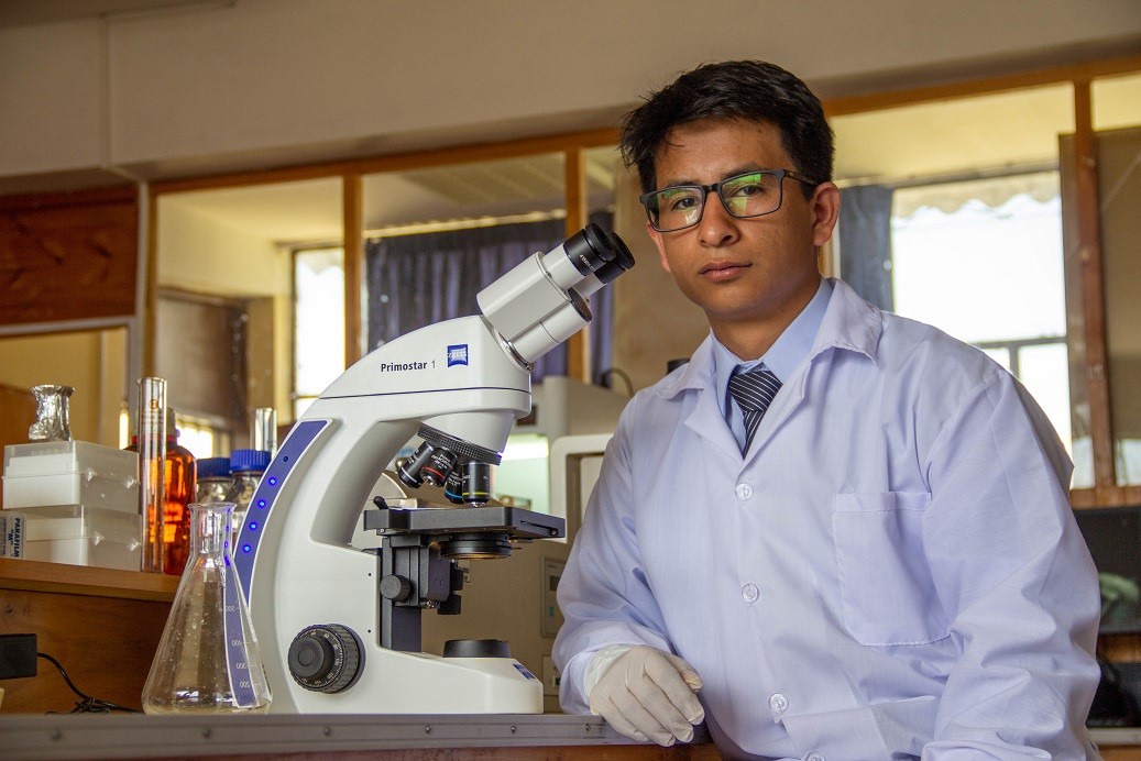 Luis, el futuro médico veterinario, natural de Pisuquia (Amazonas) que promueve la investigación científica en Cajamarca 