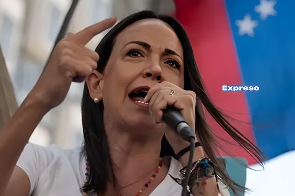 María Corina Machado denuncia asedio a la casa de su madre por parte del régimen de Nicolás Maduro