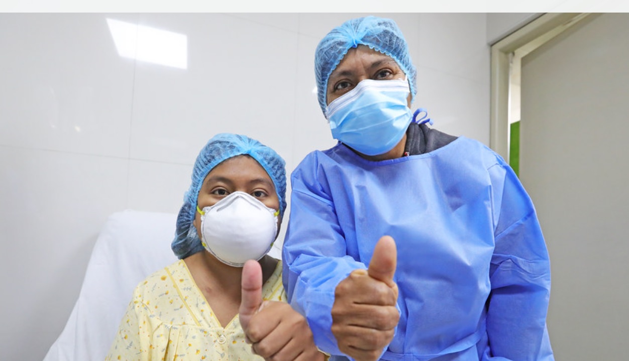 Dos madres, dos historias de amor y lucha: una donó su riñón a su hija y otra recibió uno para seguir al lado de la suya