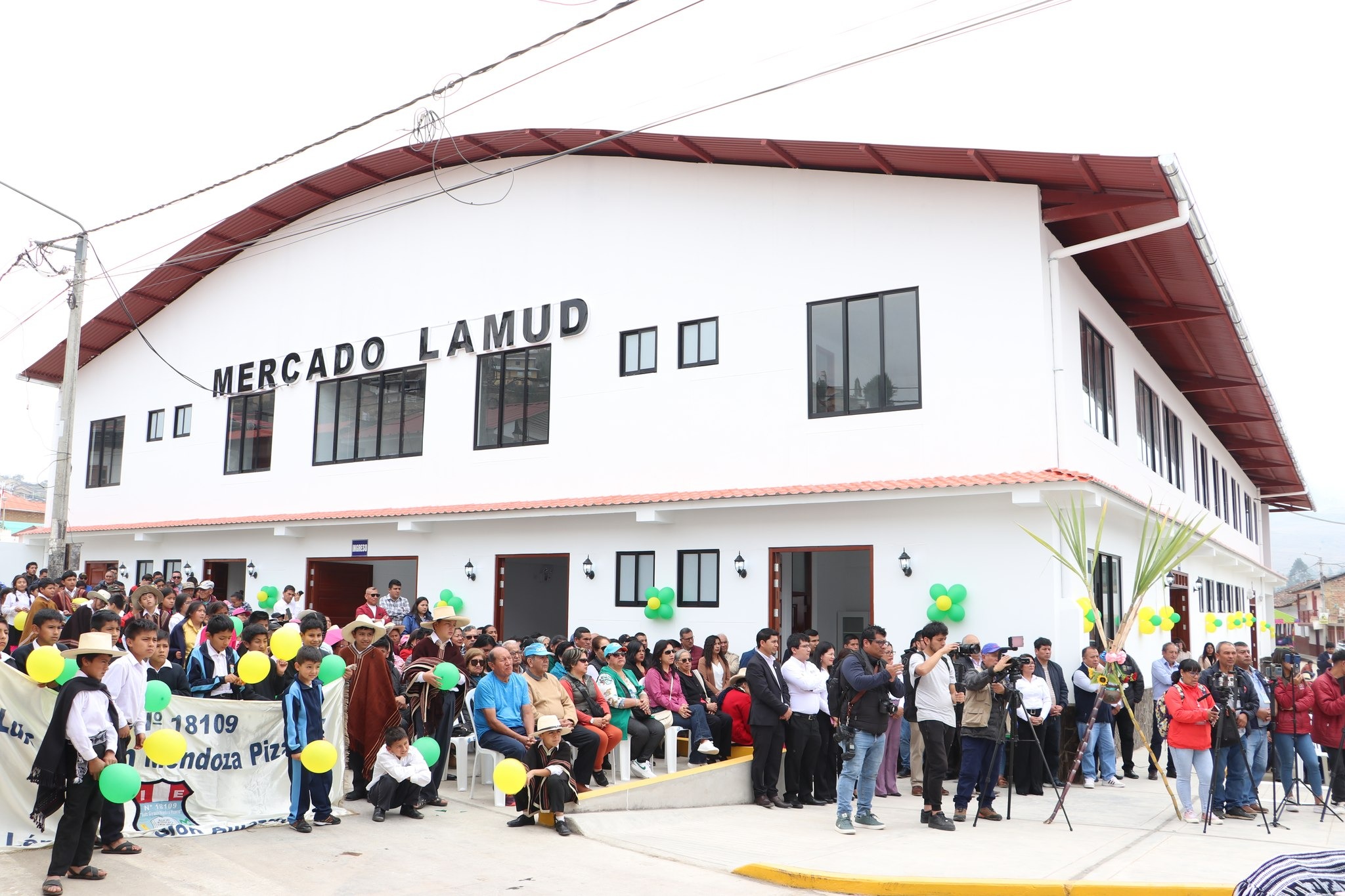 Gobernador Gilmer Horna inaugura moderno Mercado Central de LÃ¡mud en el inicio de la Fiesta Patronal