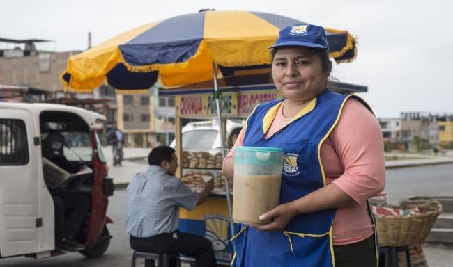 La deuda de ser mujer: el costo invisible de los créditos en el Perú
