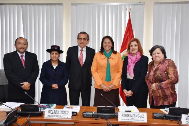 Alcaldes cumplirán rol fundamental en desarrollo infantil temprano, aseveró ministra Paola Bustamante