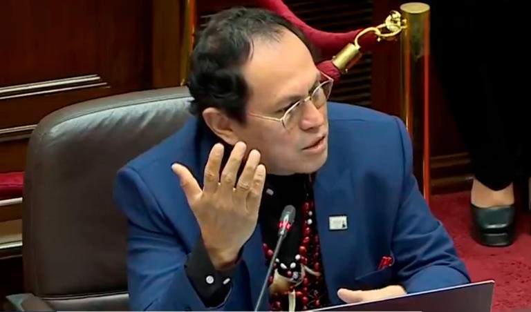 Congresista Segundo Montalvo marca un hito al presidir tres comisiones ordinarias en el Congreso