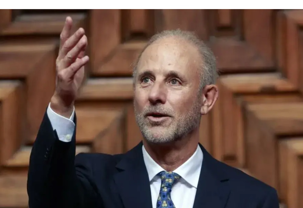 Javier González-Olaechea renunció al PPC y a su precandidatura presidencial para las elecciones 2026