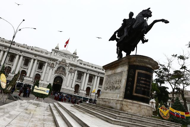 Congreso emite comunicado sobre ingreso de prensa al Palacio Legislativo