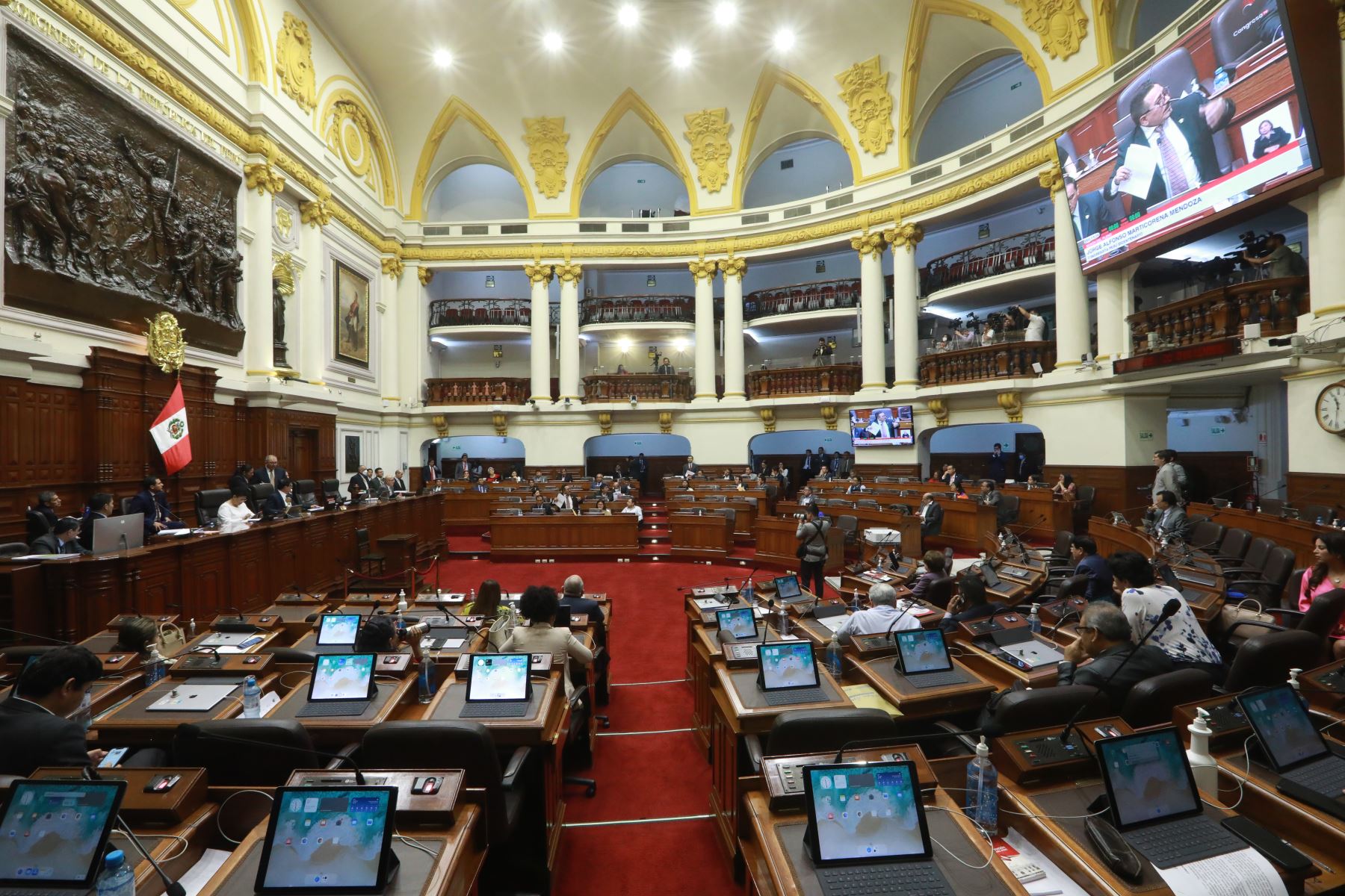 Pleno del Congreso rechaza proyecto de adelanto de elecciones para julio de 2023