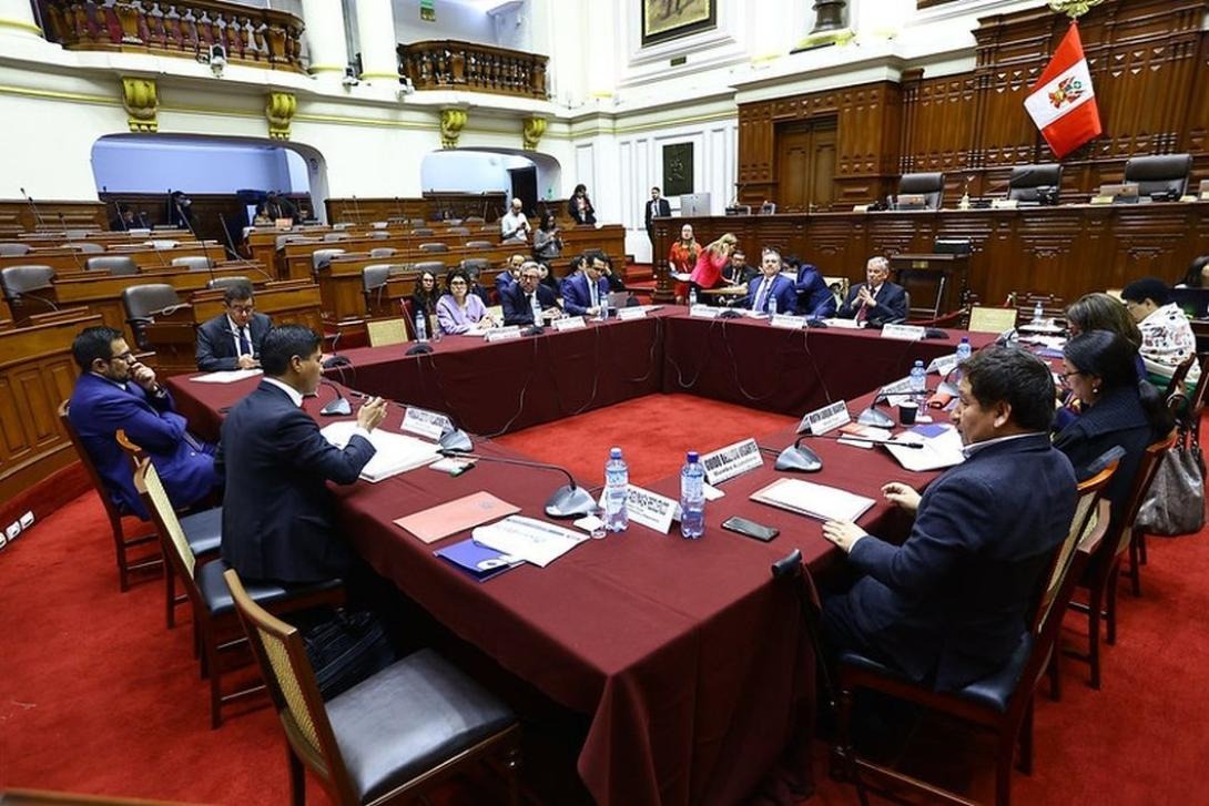 Se blindan a futuro