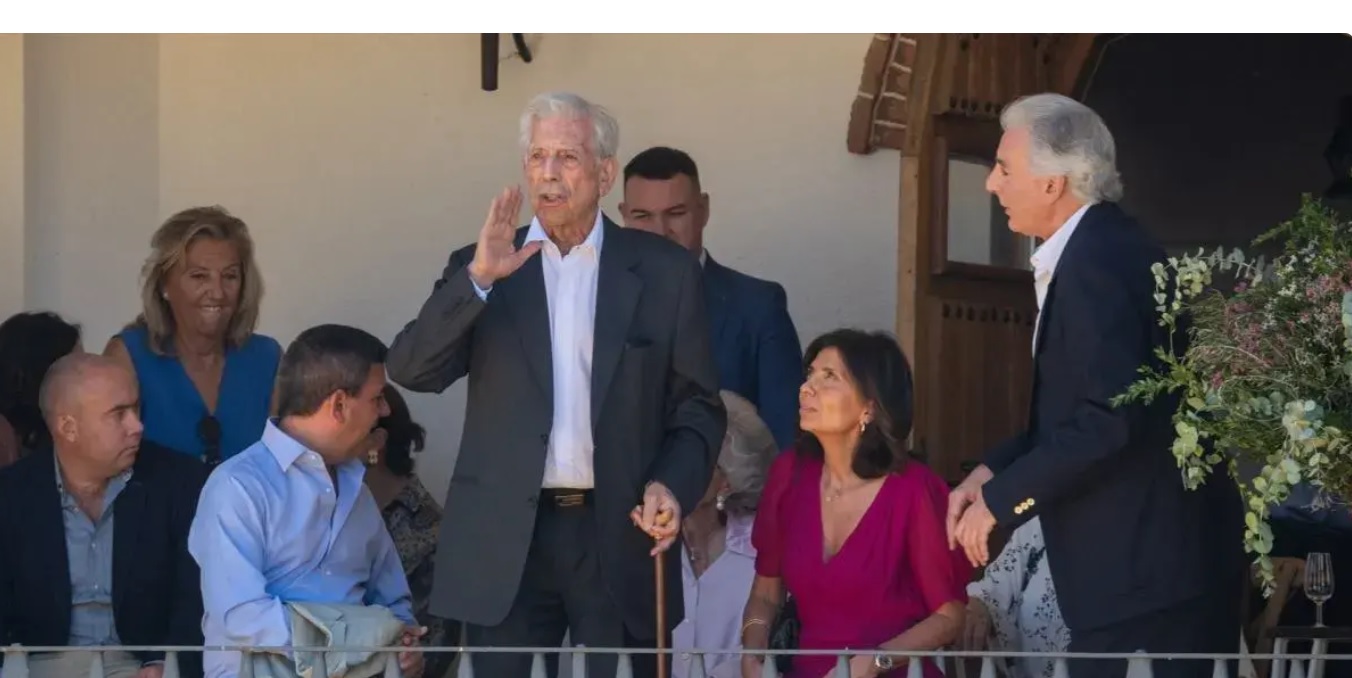 «La historia recordará tu gesta»: Pedro Cateriano recordó la «lucha cívica» que emprendió Mario Vargas Llosa «por la cultura de la libertad»