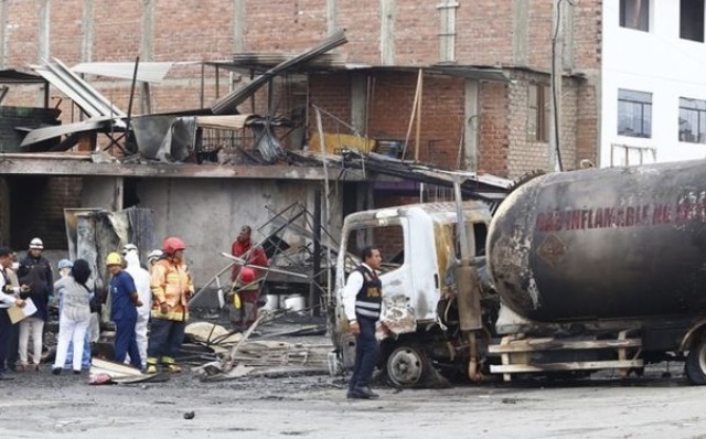 Clausuran empresa a la que pertenece camión cisterna que se incendió en Villa el Salvador