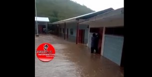 Institución Educativa de Chosgón en el distrito de Jazán se inunda por fuertes lluvias