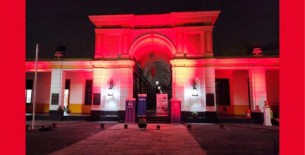 Hospital Nacional Dos de Mayo ilumina su fachada por el Día Mundial de la Hemofilia