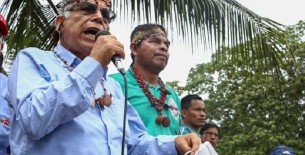 Aníbal Torres: comunidades indígenas lo acusan de «maltrato y prepotencia»
