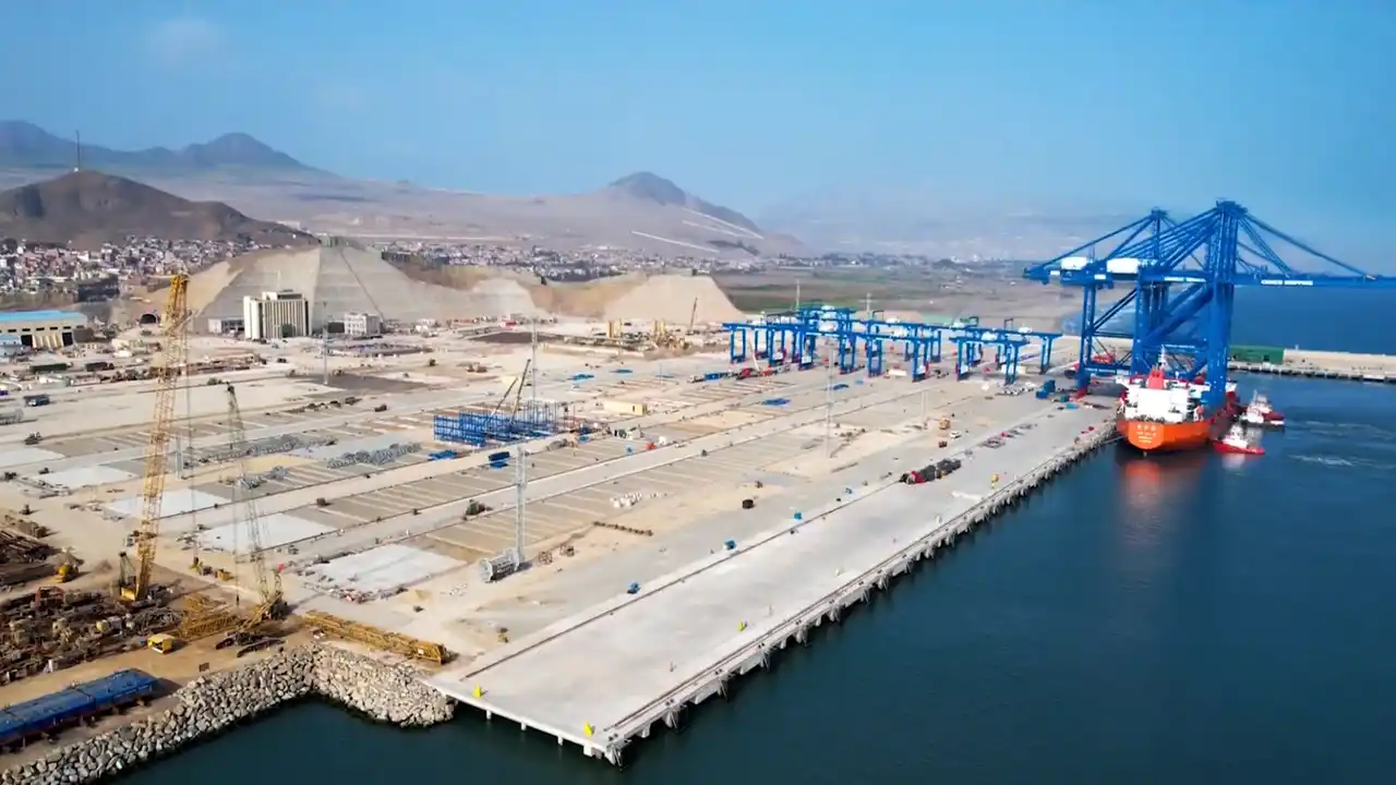 CNN: Así será el imponente megapuerto de Chancay en Perú que puede ...