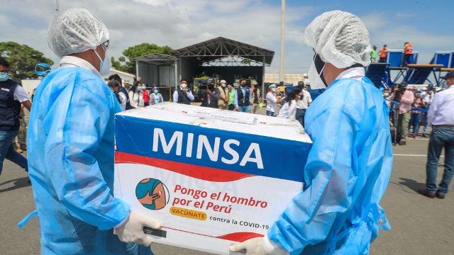 Minsa: Más de 240 000 dosis de vacunas contra la COVID-19 fueron ...