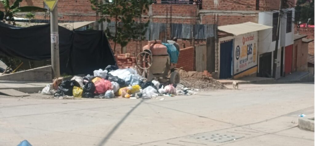 Basura acumulada y riesgo sanitario: vecinos de Chachapoyas denuncian ...